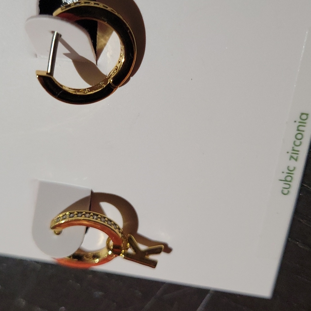 KATE SPADE INTIAL K EARRING - Picture 2 of 14